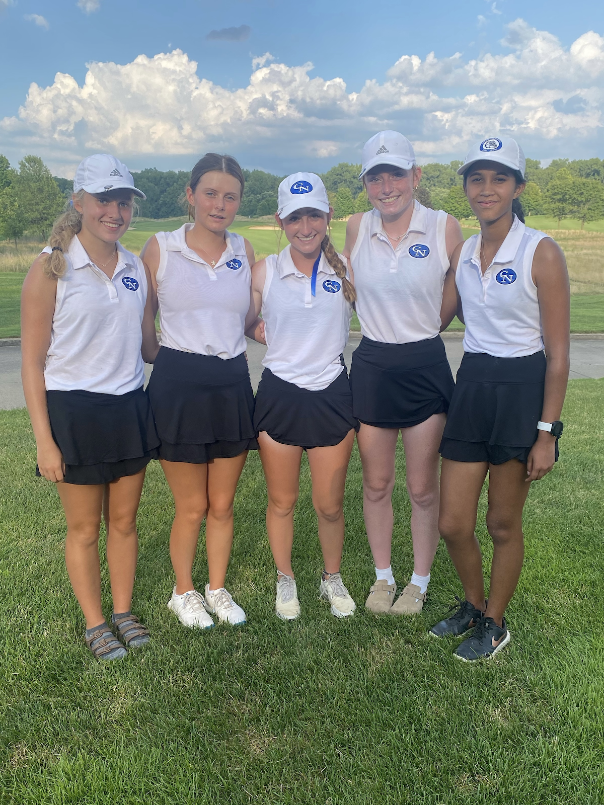 Girls golf team finishes 16th at Fall Preview cover photo