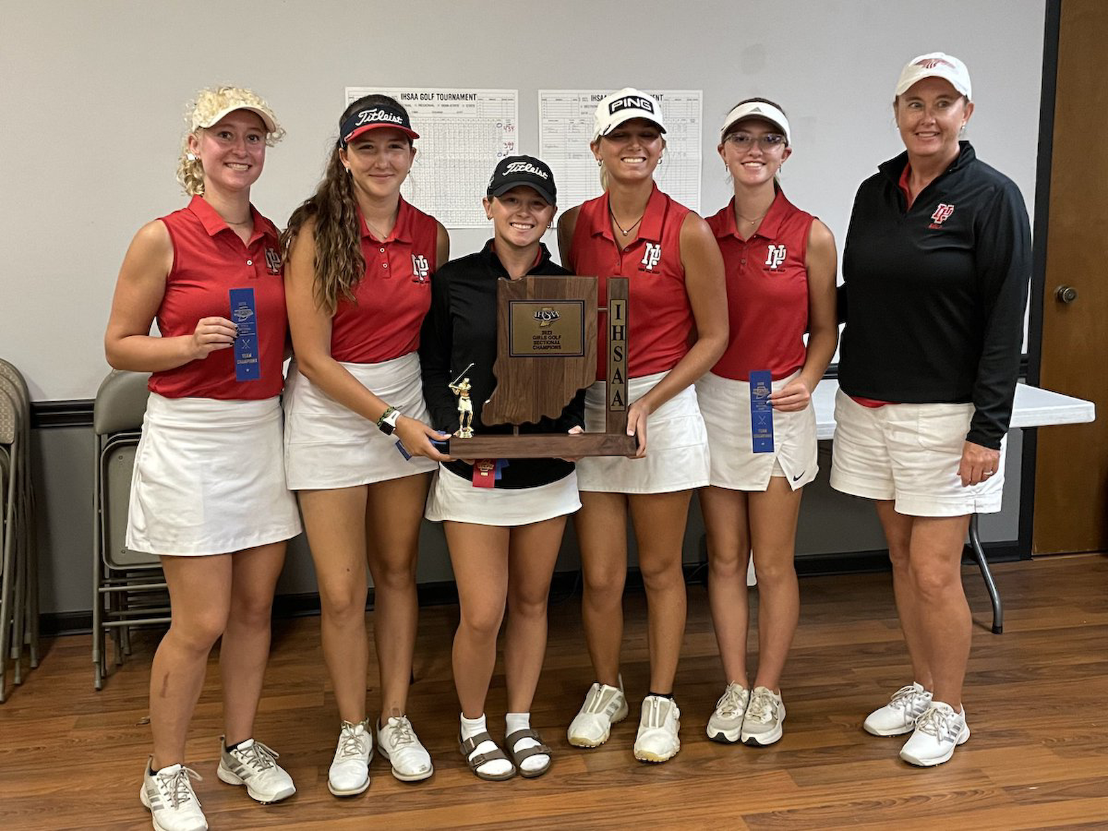 Golf dominates en route to sectional title cover photo